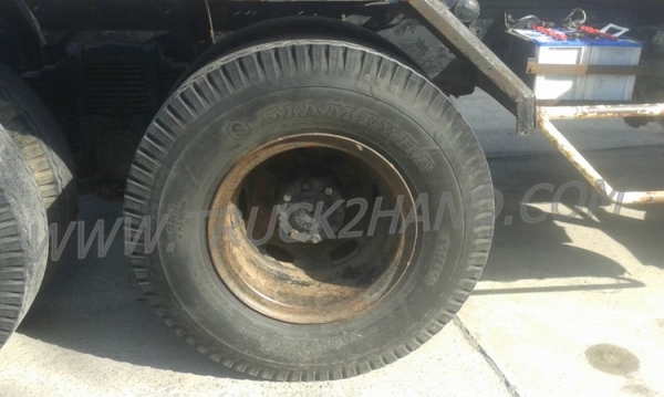 รถบรรทุก 10 ล้อหัวลาก MITSUBISHI FUSO ปีจดทะเบียน 2548