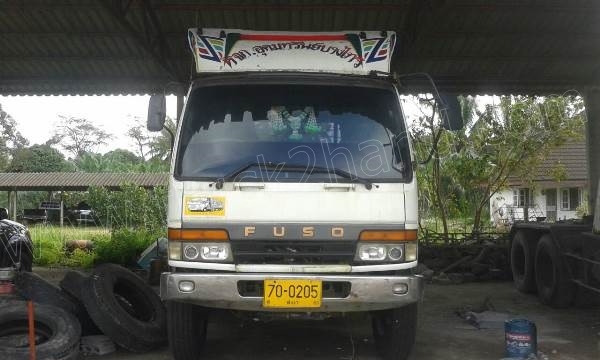 รถบรรทุก 10 ล้อหัวลาก MITSUBISHI FUSO ปีจดทะเบียน 2548