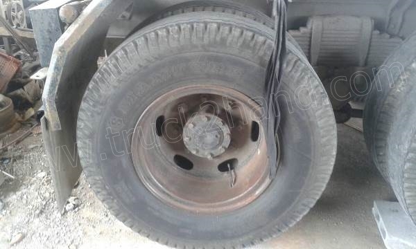 รถบรรทุก 10 ล้อหัวลาก MITSUBISHI FUSO ปีจดทะเบียน 2548