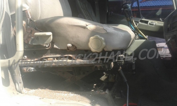 รถบรรทุก 10 ล้อหัวลาก MITSUBISHI FUSO ปีจดทะเบียน 2548