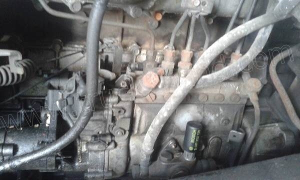 รถบรรทุก 10 ล้อหัวลาก MITSUBISHI FUSO ปีจดทะเบียน 2548