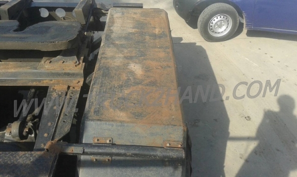 รถบรรทุก 10 ล้อหัวลาก MITSUBISHI FUSO ปีจดทะเบียน 2548