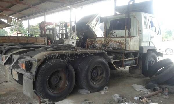 รถบรรทุก 10 ล้อหัวลาก MITSUBISHI FUSO ปีจดทะเบียน 2548