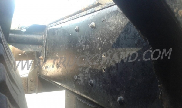 รถบรรทุก 10 ล้อหัวลาก MITSUBISHI FUSO ปีจดทะเบียน 2548