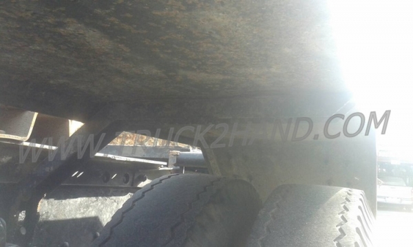 รถบรรทุก 10 ล้อหัวลาก MITSUBISHI FUSO ปีจดทะเบียน 2548