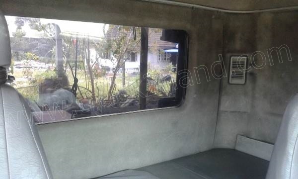 รถบรรทุก 10 ล้อหัวลาก MITSUBISHI FUSO ปีจดทะเบียน 2548