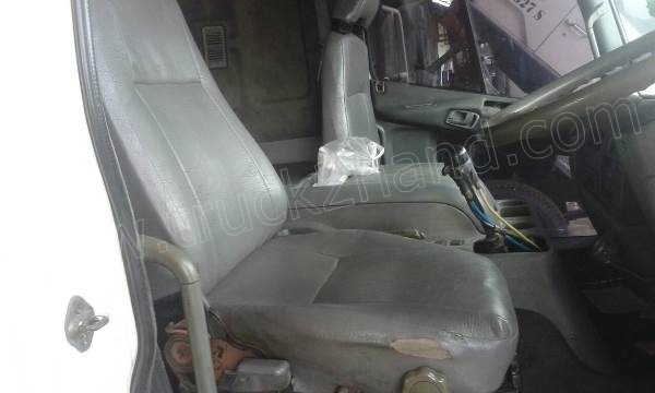 รถบรรทุก 10 ล้อหัวลาก MITSUBISHI FUSO ปีจดทะเบียน 2548