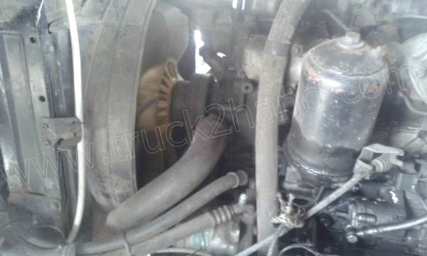 รถบรรทุก 10 ล้อหัวลาก MITSUBISHI FUSO ปีจดทะเบียน 2548