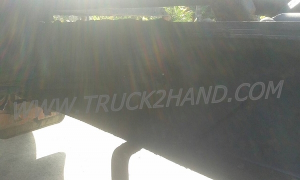 รถบรรทุก 10 ล้อหัวลาก MITSUBISHI FUSO ปีจดทะเบียน 2548