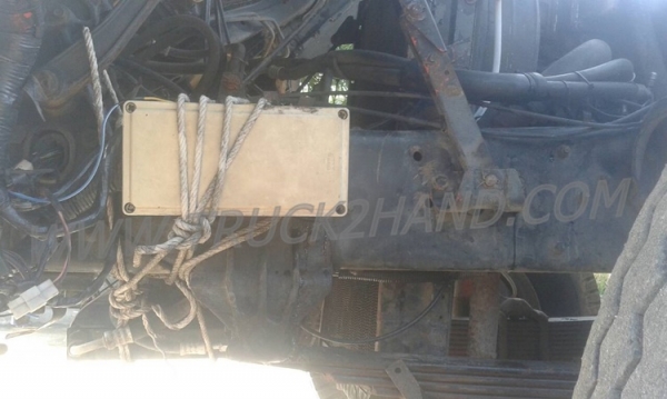 รถบรรทุก 10 ล้อหัวลาก MITSUBISHI FUSO ปีจดทะเบียน 2548