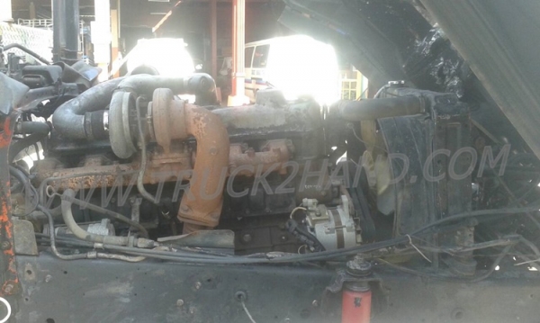 รถบรรทุก 10 ล้อหัวลาก MITSUBISHI FUSO ปีจดทะเบียน 2548