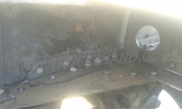 รถบรรทุก 10 ล้อหัวลาก MITSUBISHI FUSO ปีจดทะเบียน 2548