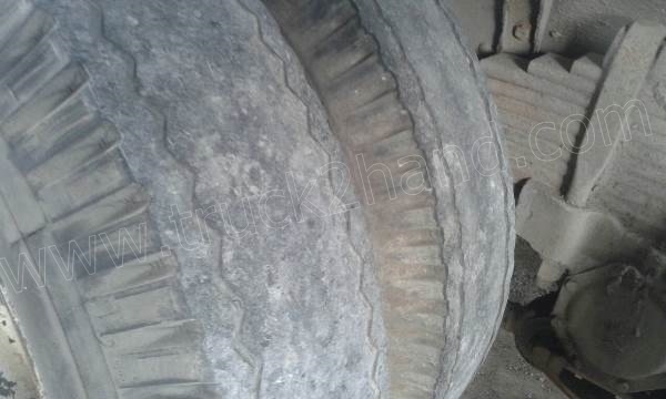 รถบรรทุก 10 ล้อหัวลาก MITSUBISHI FUSO ปีจดทะเบียน 2548