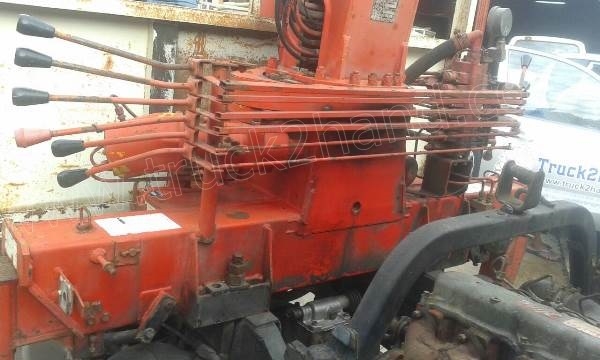 รถบรรทุกติดเครนยี่ห้อยูนิก ยี่ห้อรถ HINO 6 ล้อ รุ่น KM779 กระบะช่วงยาว