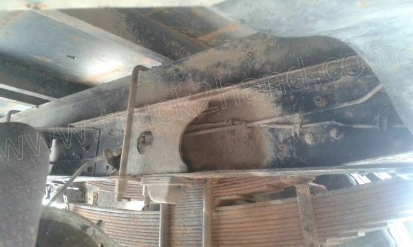 รถบรรทุกติดเครนยี่ห้อยูนิก ยี่ห้อรถ HINO 6 ล้อ รุ่น KM779 กระบะช่วงยาว