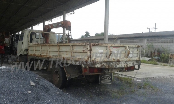 รถบรรทุกติดเครนยี่ห้อยูนิก ยี่ห้อรถ HINO 6 ล้อ รุ่น KM779 กระบะช่วงยาว