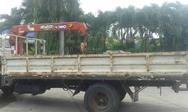 รถบรรทุกติดเครนยี่ห้อยูนิก ยี่ห้อรถ HINO 6 ล้อ รุ่น KM779 กระบะช่วงยาว