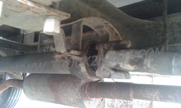 รถบรรทุกติดเครนยี่ห้อยูนิก ยี่ห้อรถ HINO 6 ล้อ รุ่น KM779 กระบะช่วงยาว