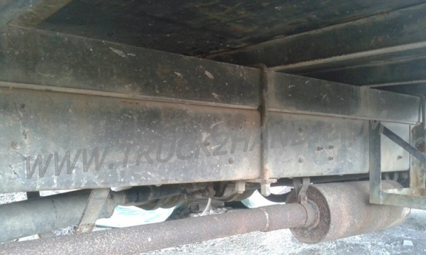 รถบรรทุกติดเครนยี่ห้อยูนิก ยี่ห้อรถ HINO 6 ล้อ รุ่น KM779 กระบะช่วงยาว