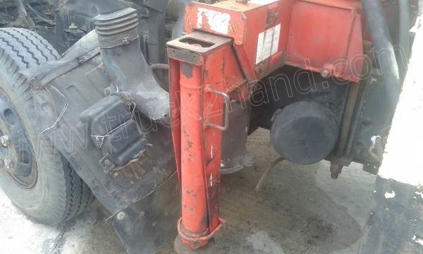 รถบรรทุกติดเครนยี่ห้อยูนิก ยี่ห้อรถ HINO 6 ล้อ รุ่น KM779 กระบะช่วงยาว