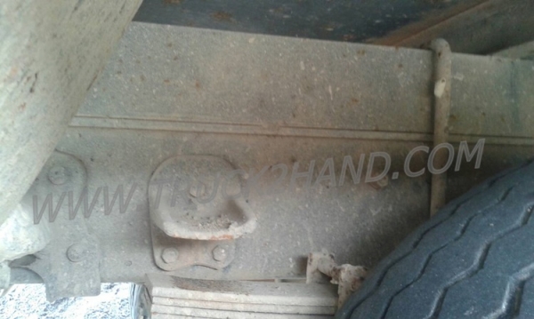 รถบรรทุกติดเครนยี่ห้อยูนิก ยี่ห้อรถ HINO 6 ล้อ รุ่น KM779 กระบะช่วงยาว