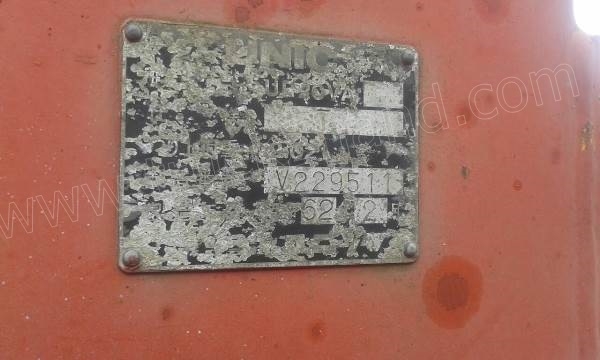 รถบรรทุกติดเครนยี่ห้อยูนิก ยี่ห้อรถ HINO 6 ล้อ รุ่น KM779 กระบะช่วงยาว