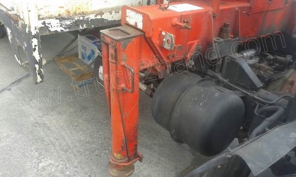 รถบรรทุกติดเครนยี่ห้อยูนิก ยี่ห้อรถ HINO 6 ล้อ รุ่น KM779 กระบะช่วงยาว