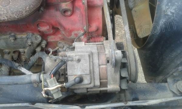 รถบรรทุกติดเครนยี่ห้อยูนิก ยี่ห้อรถ HINO 6 ล้อ รุ่น KM779 กระบะช่วงยาว