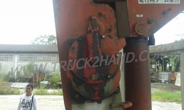 รถบรรทุกติดเครนยี่ห้อยูนิก ยี่ห้อรถ HINO 6 ล้อ รุ่น KM779 กระบะช่วงยาว