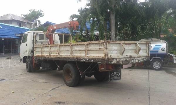 รถบรรทุกติดเครนยี่ห้อยูนิก ยี่ห้อรถ HINO 6 ล้อ รุ่น KM779 กระบะช่วงยาว