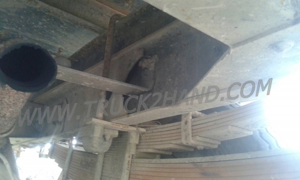 รถบรรทุกติดเครนยี่ห้อยูนิก ยี่ห้อรถ HINO 6 ล้อ รุ่น KM779 กระบะช่วงยาว