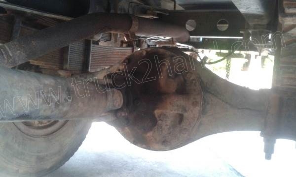 รถบรรทุกติดเครนยี่ห้อยูนิก ยี่ห้อรถ HINO 6 ล้อ รุ่น KM779 กระบะช่วงยาว