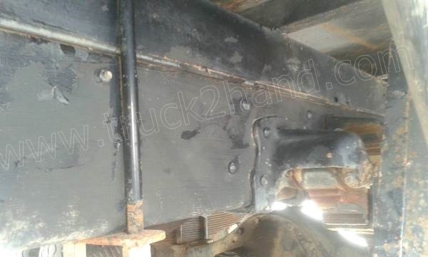 รถบรรทุกติดเครนยี่ห้อยูนิก ยี่ห้อรถ HINO 6 ล้อ รุ่น KM779 กระบะช่วงยาว