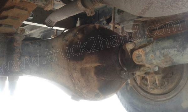 รถบรรทุกติดเครนยี่ห้อยูนิก ยี่ห้อรถ HINO 6 ล้อ รุ่น KM779 กระบะช่วงยาว