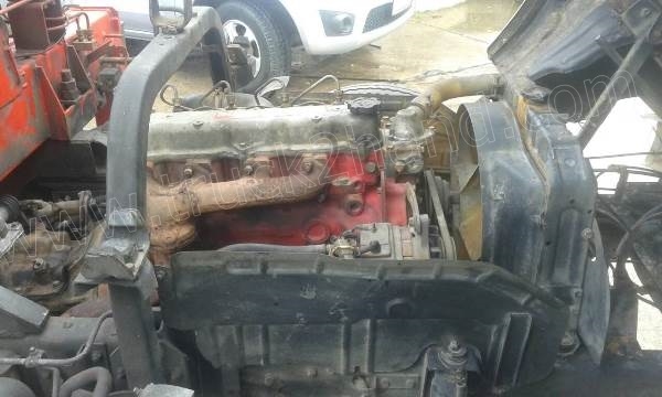 รถบรรทุกติดเครนยี่ห้อยูนิก ยี่ห้อรถ HINO 6 ล้อ รุ่น KM779 กระบะช่วงยาว