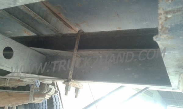 รถบรรทุกติดเครนยี่ห้อยูนิก ยี่ห้อรถ HINO 6 ล้อ รุ่น KM779 กระบะช่วงยาว