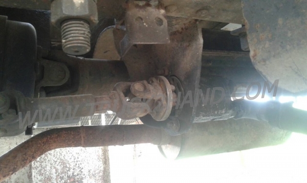 รถบรรทุกติดเครนยี่ห้อยูนิก ยี่ห้อรถ HINO 6 ล้อ รุ่น KM779 กระบะช่วงยาว