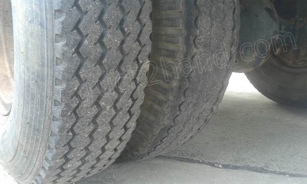 รถบรรทุกติดเครนยี่ห้อยูนิก ยี่ห้อรถ HINO 6 ล้อ รุ่น KM779 กระบะช่วงยาว