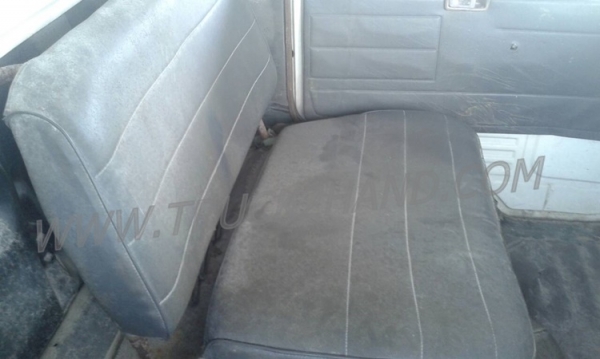 รถบรรทุกติดเครนยี่ห้อยูนิก ยี่ห้อรถ HINO 6 ล้อ รุ่น KM779 กระบะช่วงยาว