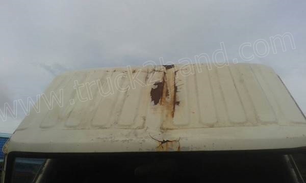 รถบรรทุกติดเครนยี่ห้อยูนิก ยี่ห้อรถ HINO 6 ล้อ รุ่น KM779 กระบะช่วงยาว