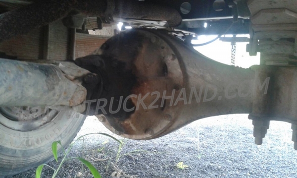 รถบรรทุกติดเครนยี่ห้อยูนิก ยี่ห้อรถ HINO 6 ล้อ รุ่น KM779 กระบะช่วงยาว