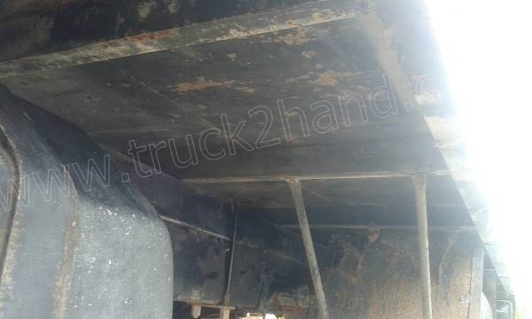 รถบรรทุกติดเครนยี่ห้อยูนิก ยี่ห้อรถ HINO 6 ล้อ รุ่น KM779 กระบะช่วงยาว