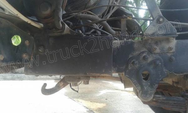 รถบรรทุกติดเครนยี่ห้อยูนิก ยี่ห้อรถ HINO 6 ล้อ รุ่น KM779 กระบะช่วงยาว