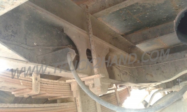 รถบรรทุกติดเครนยี่ห้อยูนิก ยี่ห้อรถ HINO 6 ล้อ รุ่น KM779 กระบะช่วงยาว