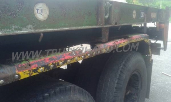 หางพ่วงเทเลอร์พื้นเรียบ 3 เพลา ต่ออู่ ส.สุชัย ยาว 12.40 แบบสามเพลาแท้