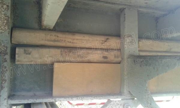 หางพ่วงเทเลอร์พื้นเรียบ 3 เพลา ต่ออู่ ส.สุชัย ยาว 12.40 แบบสามเพลาแท้