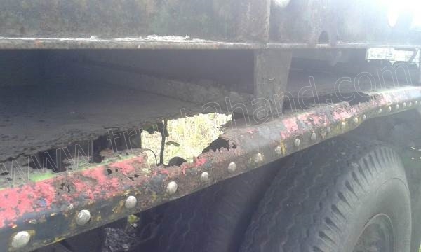 หางพ่วงเทเลอร์พื้นเรียบ 3 เพลา ต่ออู่ ส.สุชัย ยาว 12.40 แบบสามเพลาแท้