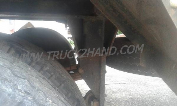 หางพ่วงเทเลอร์พื้นเรียบ 3 เพลา ต่ออู่ ส.สุชัย ยาว 12.40 แบบสามเพลาแท้