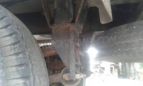 หางพ่วงเทเลอร์พื้นเรียบ 3 เพลา ต่ออู่ ส.สุชัย ยาว 12.40 แบบสามเพลาแท้