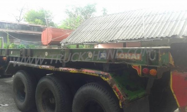 หางพ่วงเทเลอร์พื้นเรียบ 3 เพลา ต่ออู่ ส.สุชัย ยาว 12.40 แบบสามเพลาแท้